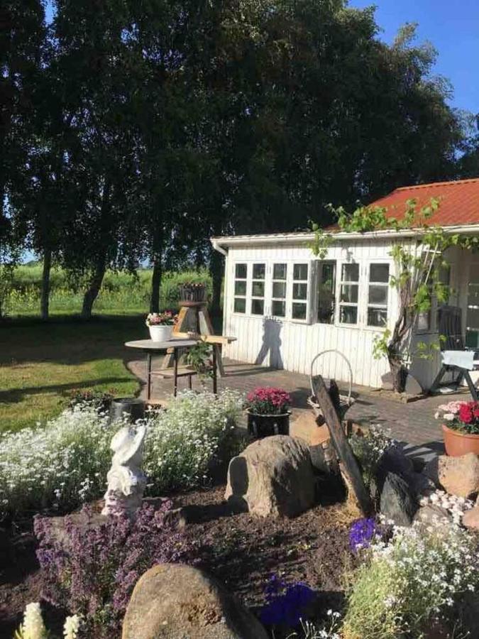 Stunning Romantik Cabin Close To Baltic Sea Villa Idestrup Luaran gambar